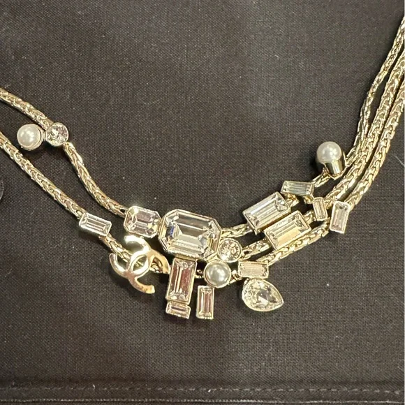 CHANEL Headband, Belt or Necklace - Fabulous! display picture 1